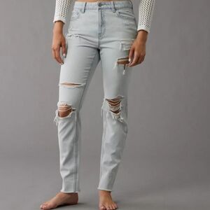 American Eagle Mom Jean